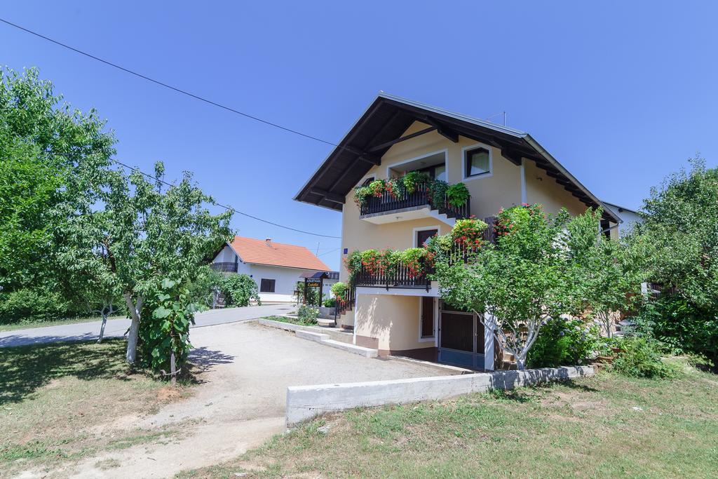 Apartment Luketic Slunj Luaran gambar